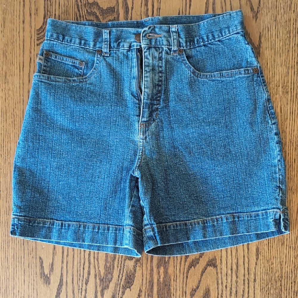 High Sierra Jean Shorts High-waisted Vintage 4% Spandex EUC Sz6